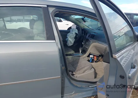 2008 Saturn Aura Xe z USA, uszkodzony, nr VIN 1G8ZS57N38F108812